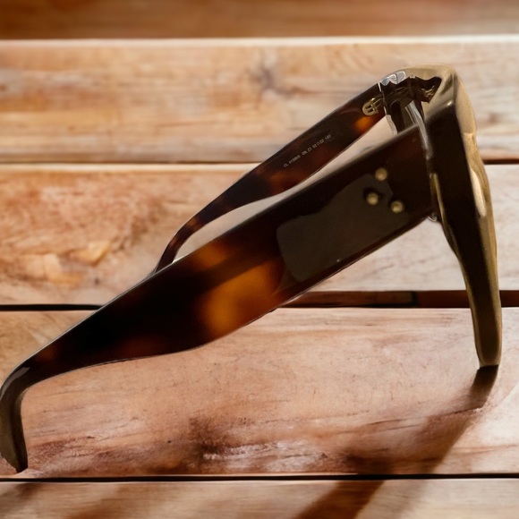 CELINE Black Havana Flattop Two-Tone Shield
Aviator Sunglasses - Picture 3 of 5